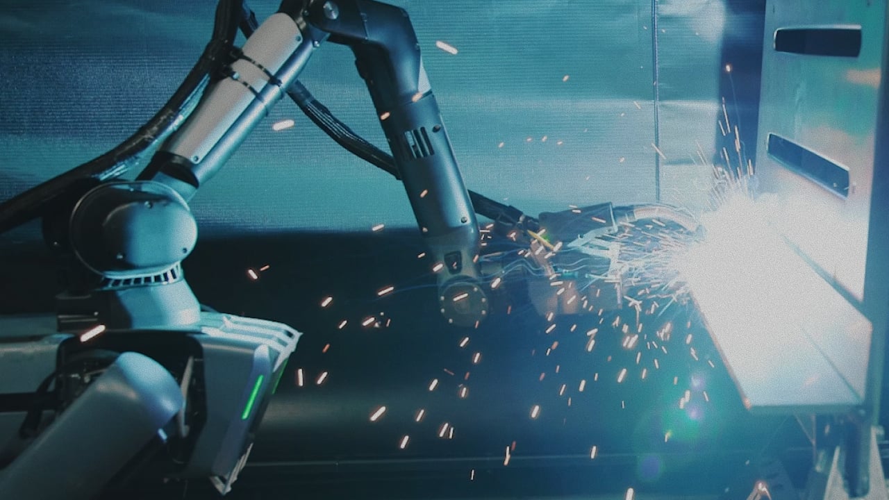 Rove | Weld Anywhere | Path Robotics